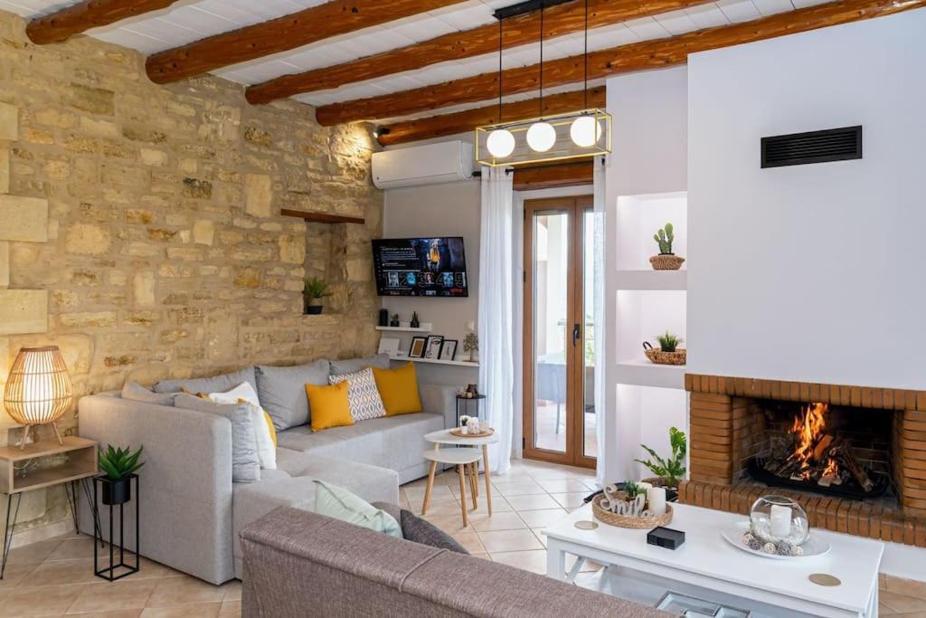Stone Villa Halepa With Panoramic View. Neon Khorion  Exterior foto
