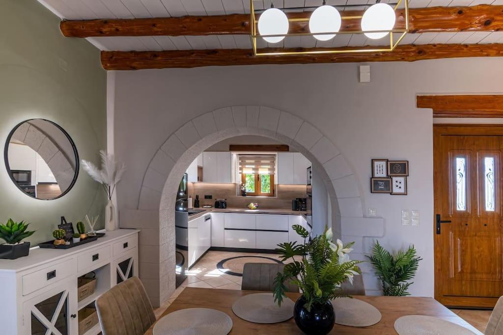 Stone Villa Halepa With Panoramic View. Neon Khorion  Exterior foto